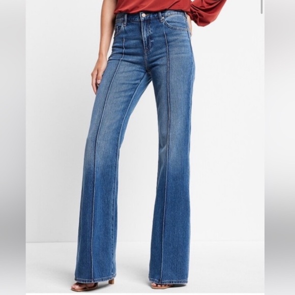 NWT Express Mid Rise Medium Wash Front Seamed flare jeans